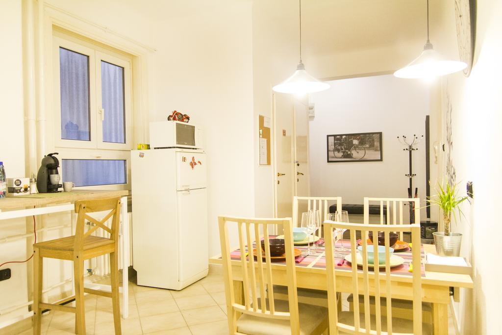 Central Danube Apartment Budapest Esterno foto