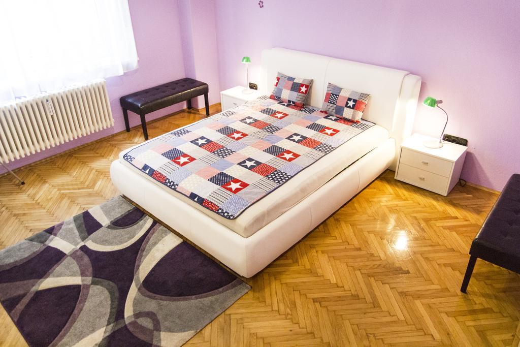Central Danube Apartment Budapest Esterno foto